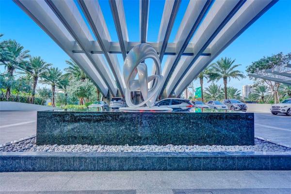 Turnberry Ocean Club Residences, 18501 Collins Ave #1902, Sunny Isles Beach, Florida 33160, image 3
