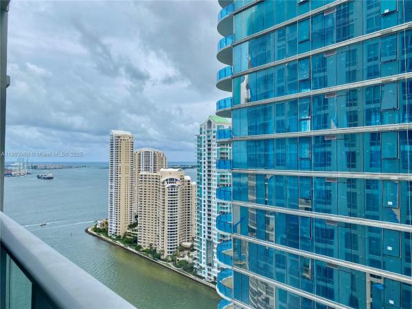 Met 1, 300 S Biscayne Blvd #3202, Miami, Florida 33131, image 1