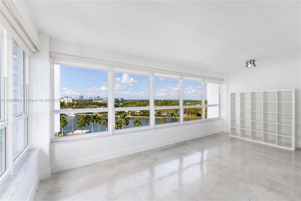 The Executive, 4925 Collins Ave #8F, Miami Beach, Florida 33140, image 1