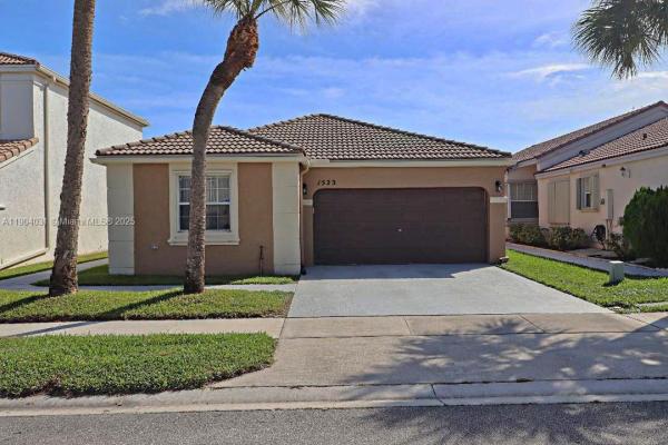 Canary Bay, 1523 NW 158th Ave, Pembroke Pines, Florida 33028, image 1