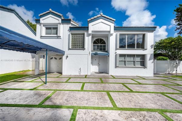 351 NE 211th St, Miami, Florida 33179, image 1