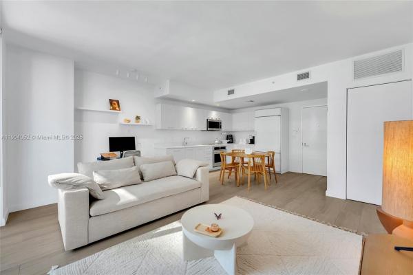 Brickell Heights West, 55 SW 9th St #1802, Miami, Florida 33130, image 1