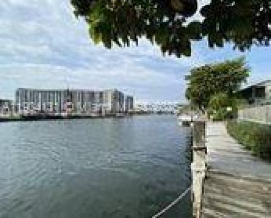 Snug Harbor, 980 NW N River Dr #27, Miami, Florida 33136, image 2