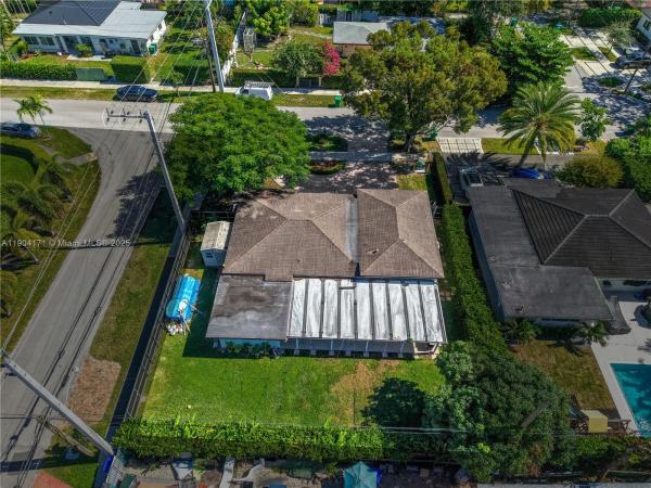 Miami, Florida 33155, image 1