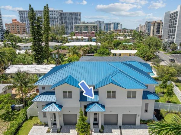 Blue Water Beach, 554 N Riverside Dr, Pompano Beach, Florida 33062, image 2