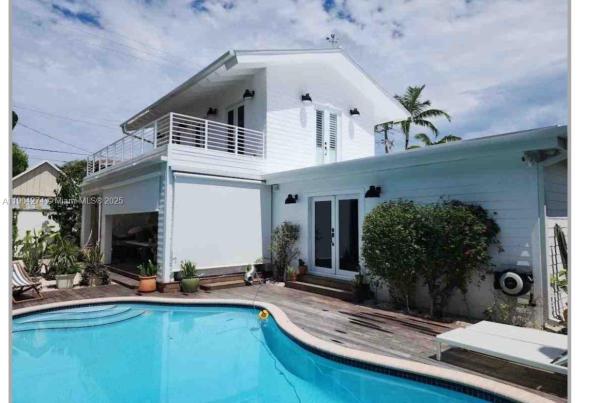 Tropical Isle Homes, 544 Allendale Rd, Key Biscayne, Florida 33149, image 1