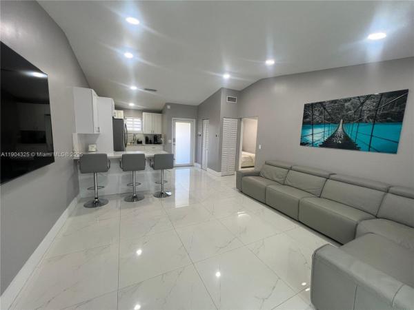 Leslie Estates, 3028 NW 204th Ter, Miami Gardens, Florida 33056, image 2
