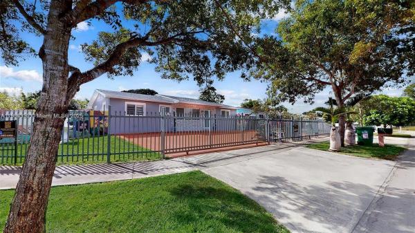 15704 SW 302nd Ter, Homestead, Florida 33033, image 1