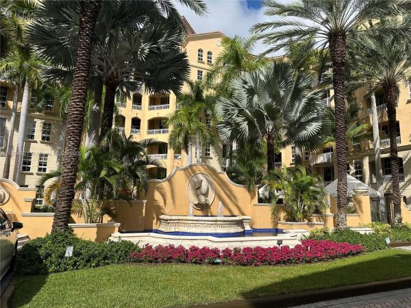Alaqua, 3001 NE 185th St #222, Aventura, Florida 33180, image 1