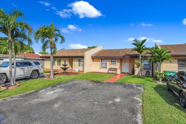 Bent Tree South, 14049 SW 55th St, Kendale Lakes, Florida 33175, image 3