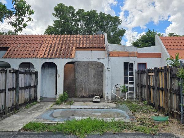 Orchard Lake Townhouses, 2211 NW 55th Ter, Lauderhill, Florida 33313, image 1