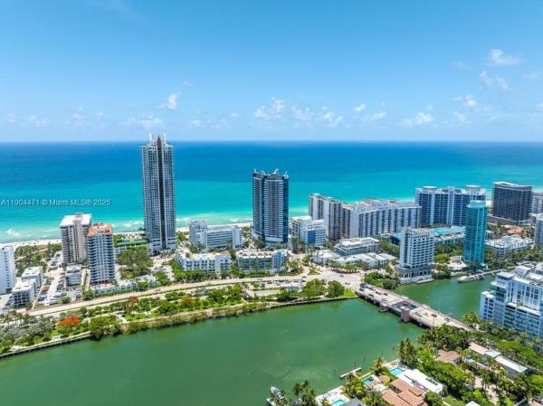 La Gorce Palace, 6301 Collins Ave #1405, Miami Beach, Florida 33141, image 1