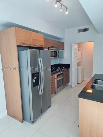 Vizcayne North, 244 Biscayne Blvd #908, Miami, Florida 33132, image 3