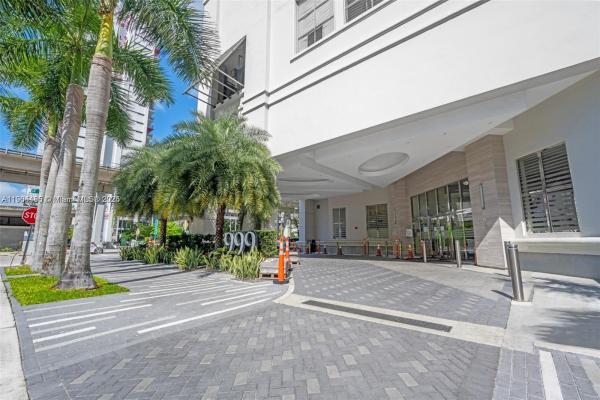 Nine At Mary Brickell Village, 999 SW 1st Ave #1915, Miami, Florida 33130, image 1