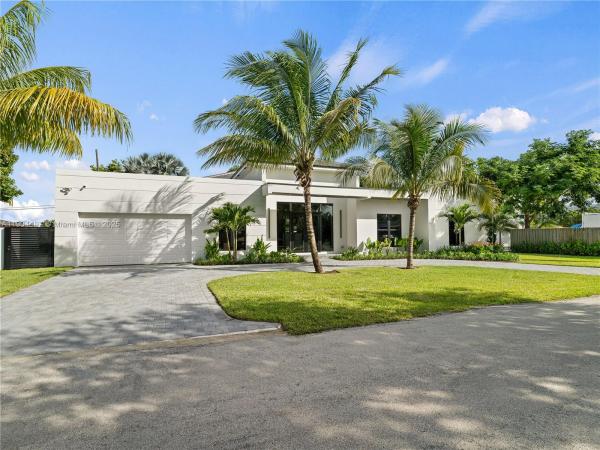 543 NE 109th St, Miami, Florida 33161, image 1