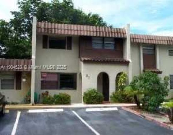 Valencia Village, 23 N Valencia Dr #2-32, Davie, Florida 33324, image 1