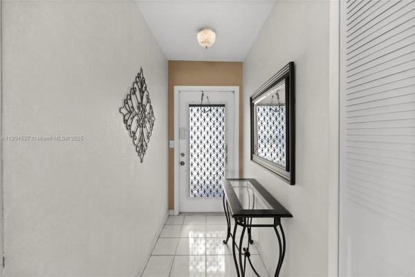 Abbey Village, 24 Abbey Ln #201, Delray Beach, Florida 33446, image 3
