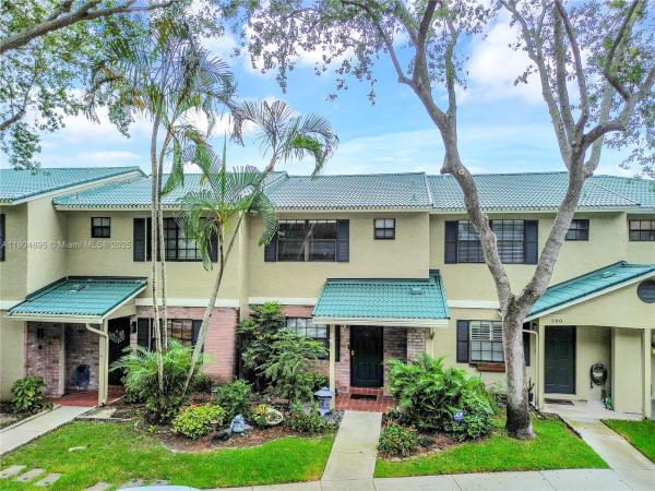 Village Townhouses At Jacaranda, 502 Westree Ln, Plantation, Florida 33324, image 1