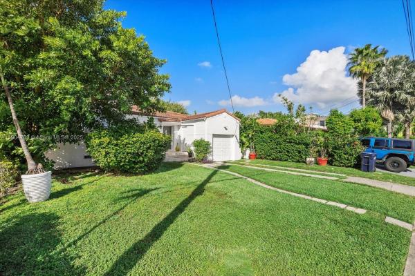 Normandy Beach, 8826 Emerson Ave, Surfside, Florida 33154, image 2