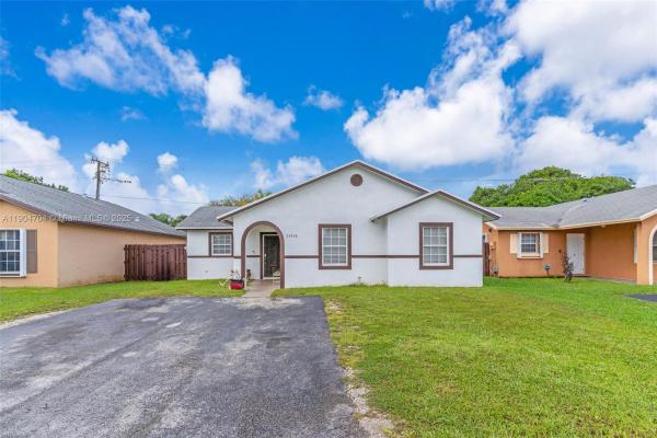 Princetonian By The Park, 24938 SW 128th Path, Princeton, Florida 33032, image 1