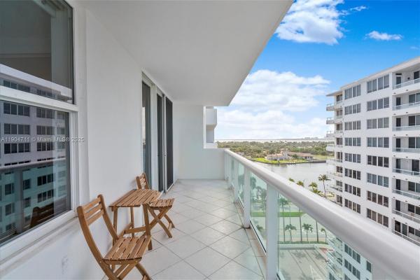 The Carriage Club, 5001 Collins Ave #11F, Miami Beach, Florida 33140, image 2