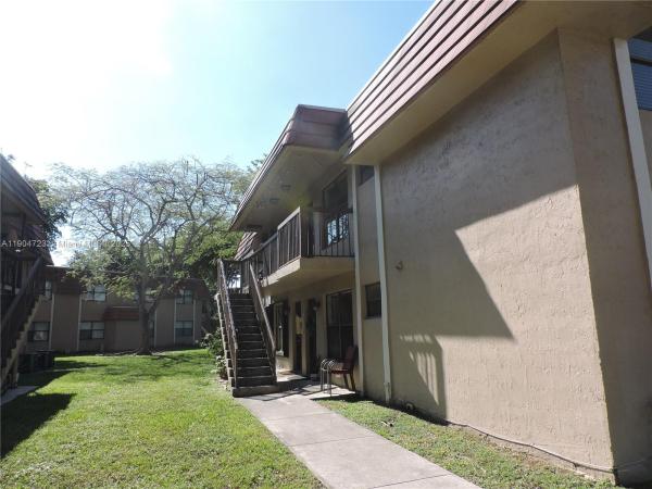 Heron At The Hammocks, 14867 SW 104th St #24-21, The Hammocks, Florida 33196, image 1