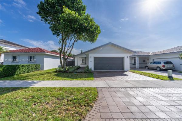 Adventure Homes, 14231 SW 147th Pl, Country Walk, Florida 33196, image 2