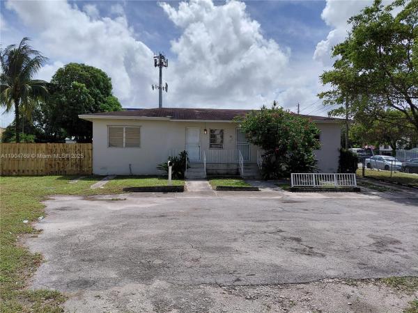 640 NW 77th St #, Miami, Florida 33150, image 1