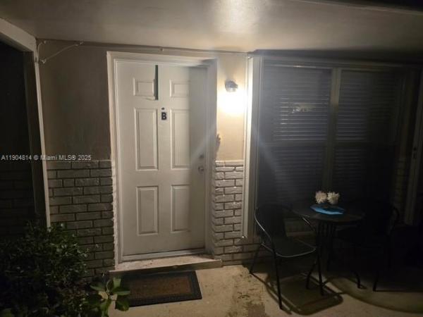 Breezyway Manor, 3628 SW 14th St #1-2, Fort Lauderdale, Florida 33312, image 1