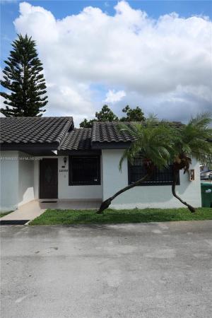 Alameda 4 West, 12059 SW 10th St #201, Tamiami, Florida 33184, image 3