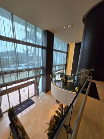 900 Biscayne Bay, 900 Biscayne Blvd #3902, Miami, Florida 33132, image 2