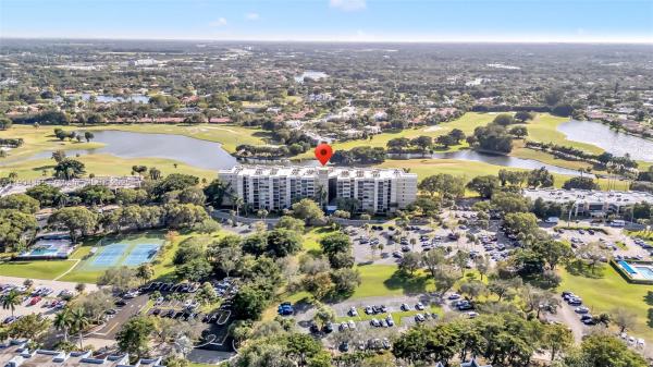 Country Club Village, 16300 Golf Club Rd #408, Weston, Florida 33326, image 1