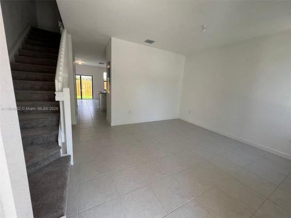 Vistas At Via Ventura, 875 NE 211th St, Ives Estates, Florida 33179, image 2
