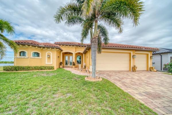 Cape Coral, 4635 NW 32nd Ter, Cape Coral, Florida 33993, image 1