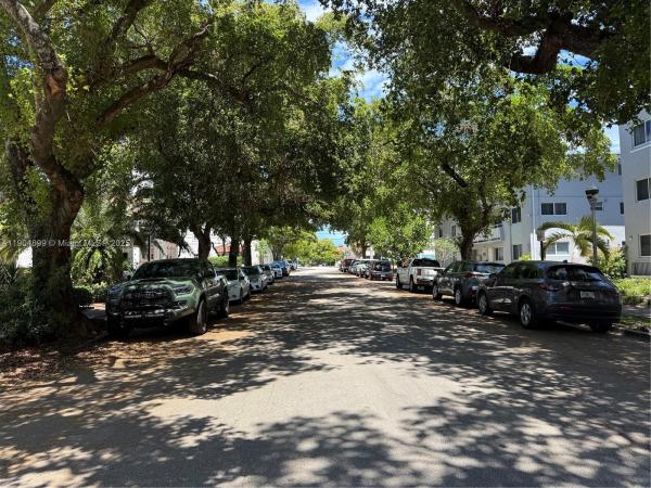 223 Calabria, 223 Calabria Ave #10, Coral Gables, Florida 33134, image 3