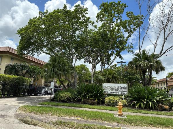 8600 SW 109th Ave #4-211, Unincorporated Dade County, Florida 33173, image 1