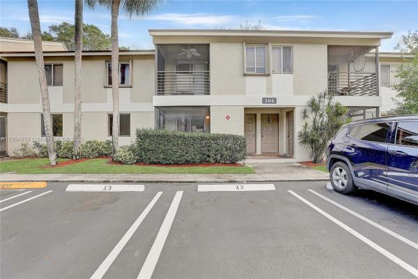 The Gardens North At Palm-Aire, 104 Gardens Dr #103, Pompano Beach, Florida 33069, image 2