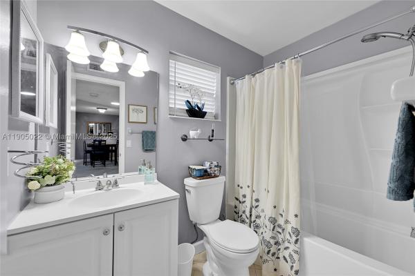 Karanda Village 3, 3773 Cocoplum Cir #3575, Coconut Creek, Florida 33063, image 1