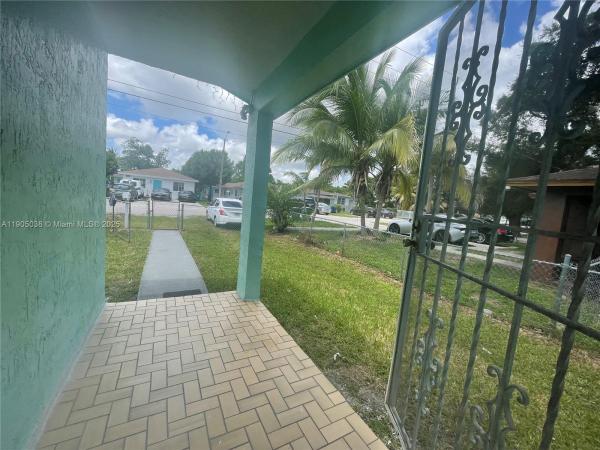 Midway Park, 2260 NW 61st St, Brownsville, Florida 33142, image 3