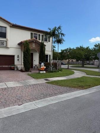 Borek, 23901 SW 114th Pl, Princeton, Florida 33032, image 2