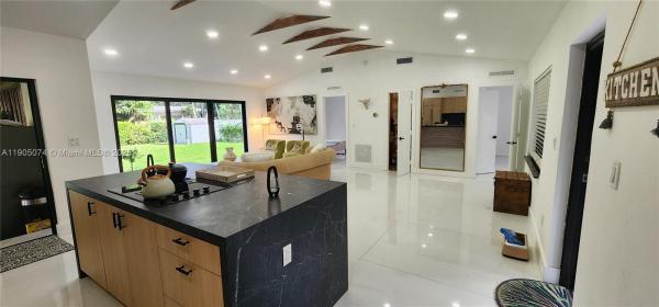 125 NE 107th St, Miami, Florida 33161, image 1