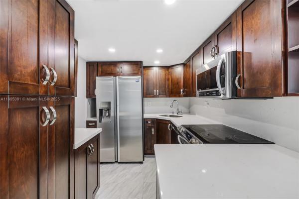 Sunset Villas, 4705 NW 7th St #201-7, Miami, Florida 33126, image 2