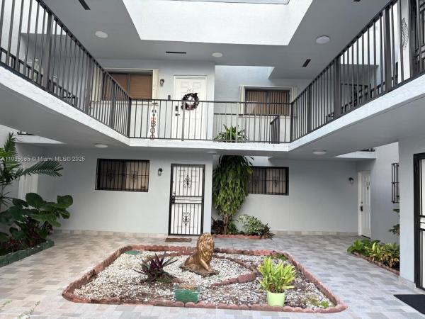 1290 W 41st St #203, Hialeah, Florida 33012, image 1