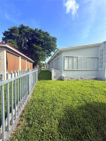 Seventh Avenue Park, 940 NW 67th St, Miami, Florida 33150, image 2