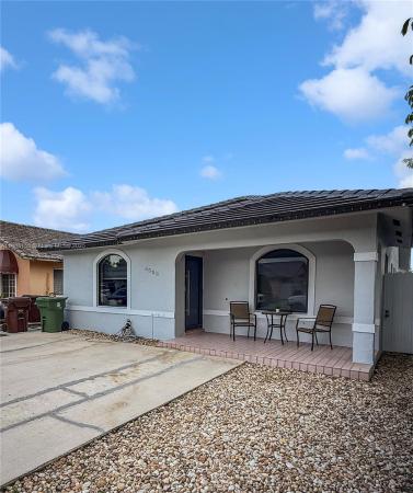 3558 W 72nd Pl, Hialeah, Florida 33018, image 1