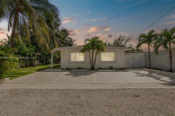 Florian Isles, 1477 NW 10th St #1-2, Dania Beach, Florida 33004, image 2