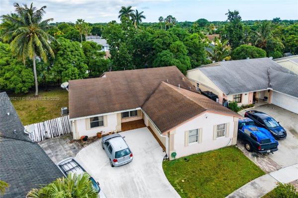 5930 Lincoln Cir W #, Lake Worth, Florida 33463, image 1