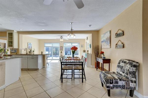 Driftwood Acres, 6740 Douglas St, Hollywood, Florida 33024, image 2