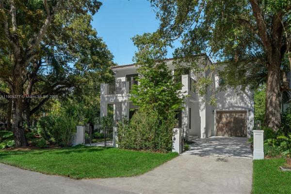 Coconut Grove Manor, 4191 Battersea Rd, Miami, Florida 33133, image 1