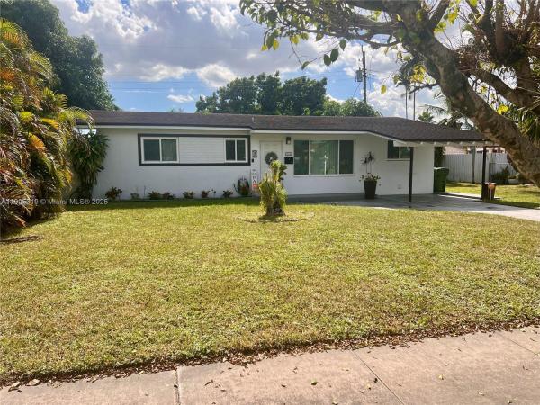 Palm Springs, 714 W 56th St, Hialeah, Florida 33012, image 2